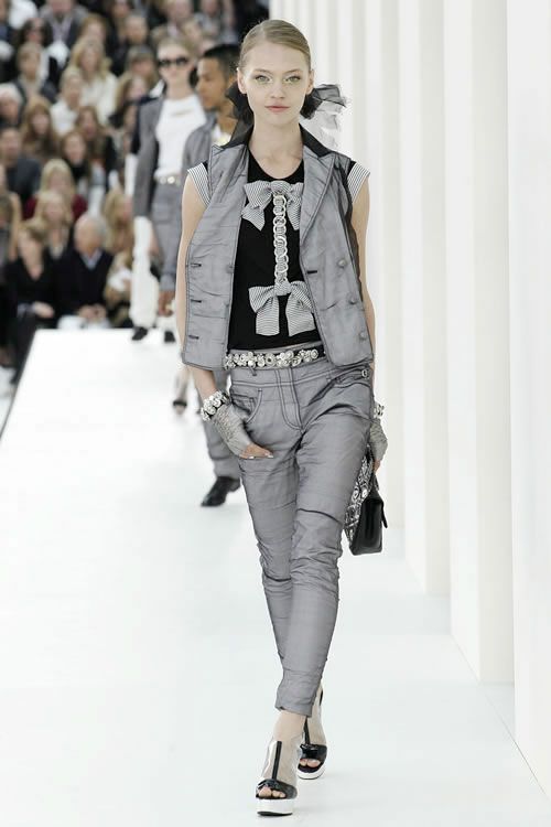 T̨����:�˷�������