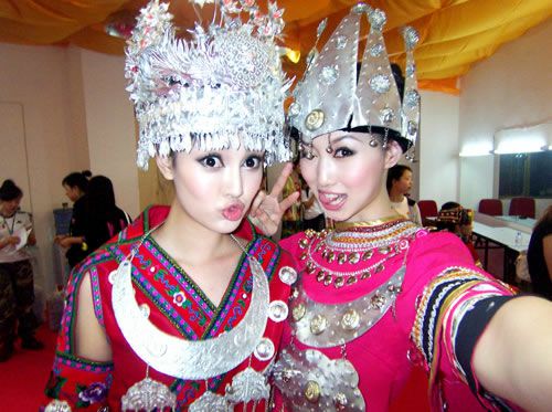 С�㲥������͵��ģ�غ�̨�ɰ���һ��~~