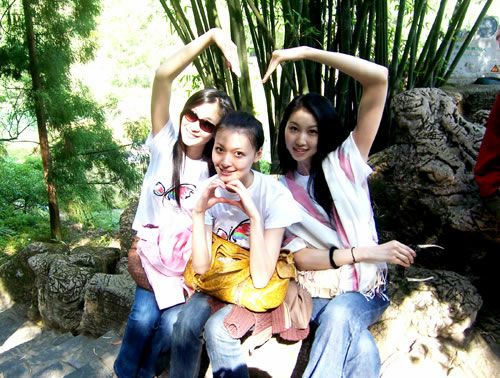 С�㲥������ģ���ǵĸ�Ц���̵�