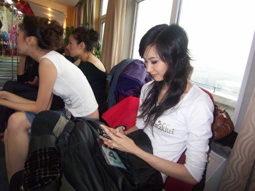 С�㲥������͵��ģ�غ�̨�ģ����ܣ�