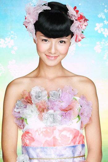 ���Ǻ죺ʱװ��������