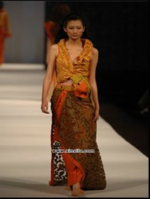 芳芳李小燕06春夏时装发布会