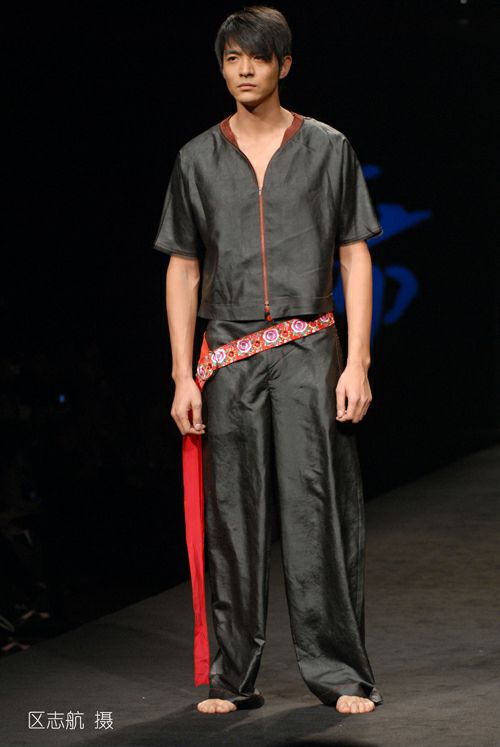 �й�����ԭ����װ���ʦ����