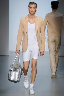 Calvin Klein 08����������װ