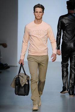 Calvin Klein 08����������װ