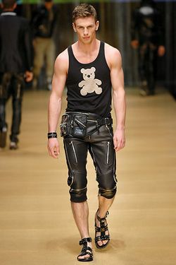 D&G 08����������װ