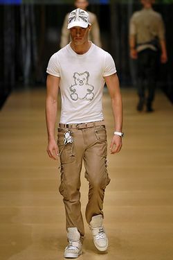 D&G 08����������װ