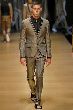 D&G 08����������װ