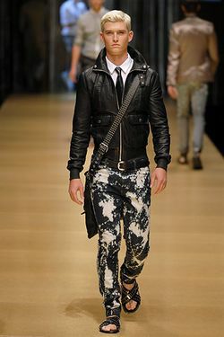 D&G 08����������װ