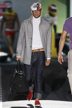 Dsquared 08����������װ