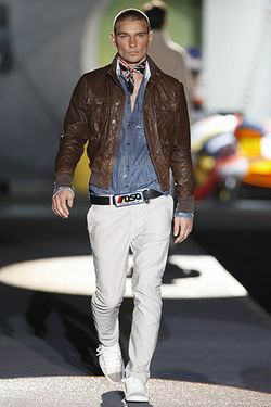 Dsquared 08����������װ