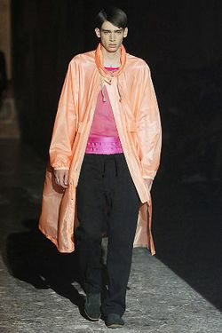 Dries Van Noten  08����������װ