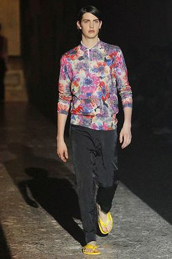 Dries Van Noten  08����������װ