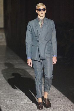 Dries Van Noten  08����������װ