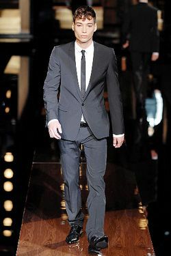 Dolce & Gabbana  08����������װ