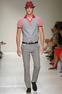 Moschino 08������װ������ 