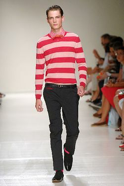 Moschino 08������װ������ 