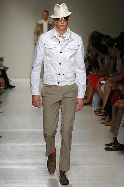 Moschino 08������װ������ 