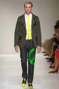 Moschino 08������װ������ 