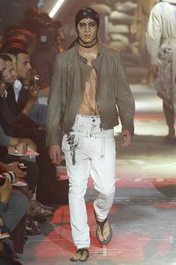 John Galliano08������װ������