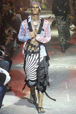 John Galliano08������װ������