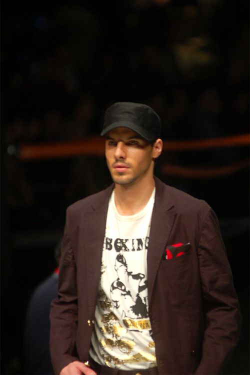 ����08������װ������