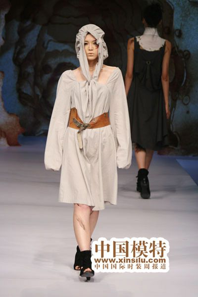 �������ҡ�����ʱװ������