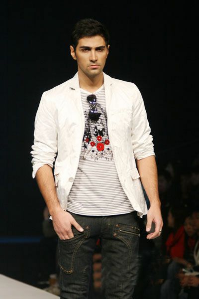 Viscap&nbsp;�������ֶ���&nbsp;����ҡ���糱