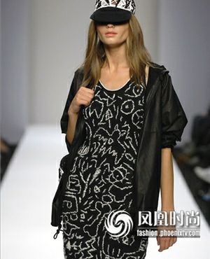 Clare&nbsp;Tough08Ӿװ����ģ�����