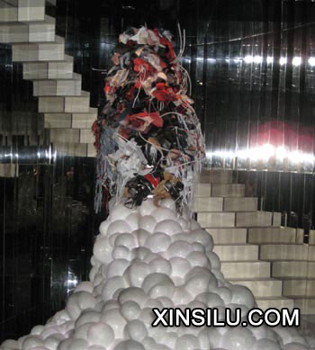 �ݳ޵Ļ��������ι�CHANEL��������չ