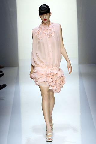 �������ɫŮװ&nbsp;װ��2008����