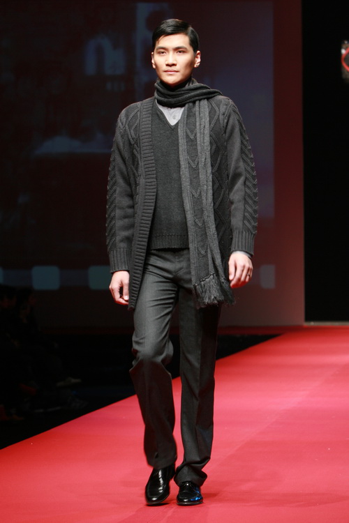 ��ɼ����������װ������