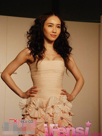 ���˷�ɫ����װ�Ը�����&nbsp;ıɱ�ֳ���������