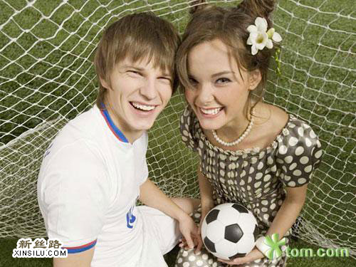 ���ǰ���ɳ�Ĳ������Ů����־��������Ƭ