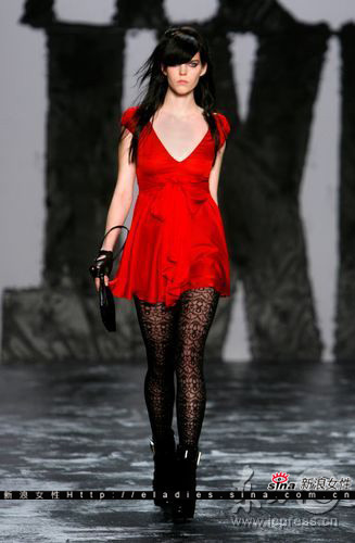 ��������ģ��������MO&Co.