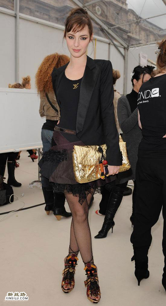 ���������ϯʱװ��-������ģ��