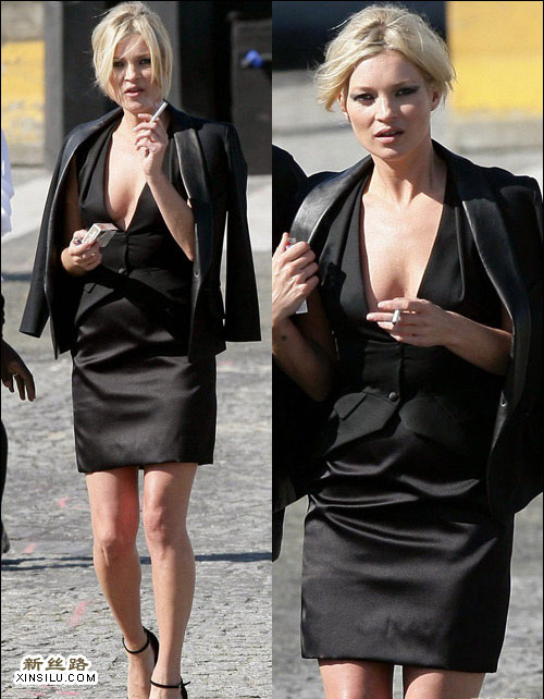 ��ģ���ء�Ī˹�Ƿ��������վ���