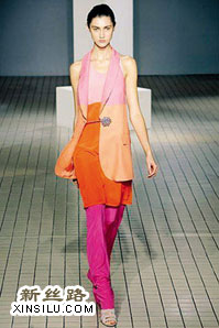 ʱװ���㳡��ײɫ����