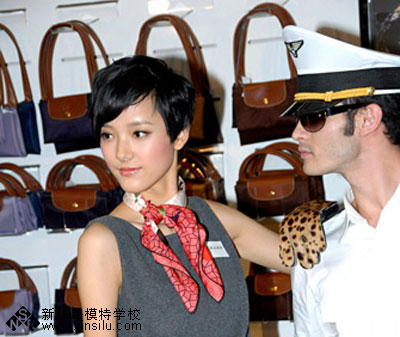 ��ģ������������������Ŀ&nbsp;Ц����ģǷ����