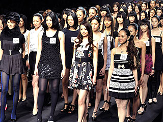 �ձ�ģ�ش�����Ļ&nbsp;���������绨