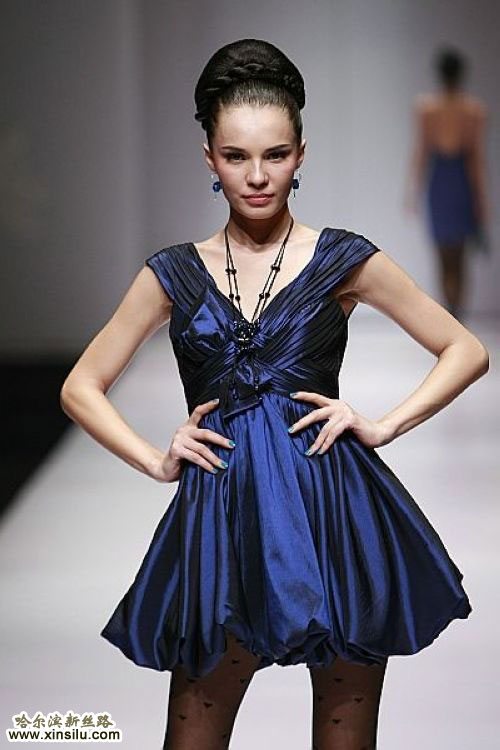 �񻯳ɡ��й�ʱװ���ʦ