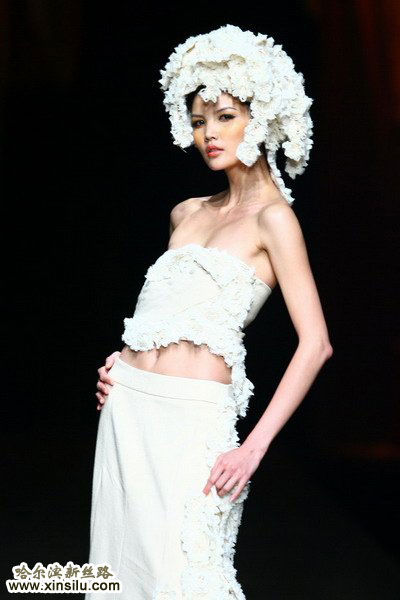 ��С�ഺ��ʱװ������