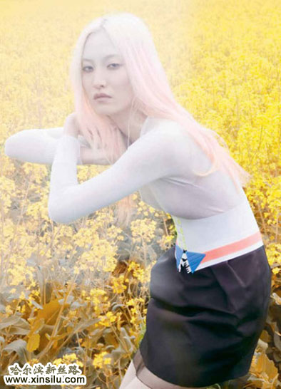 ����Ůģ����ʱ�д�Ƭ