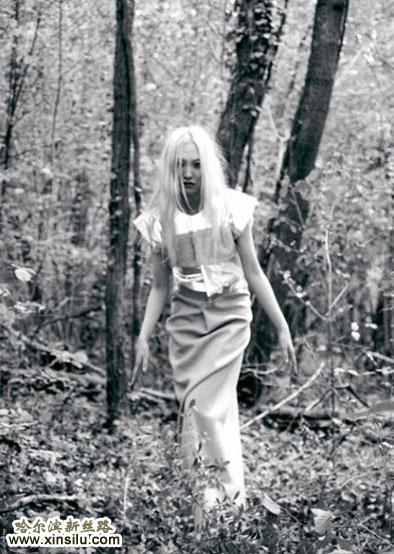 ����Ůģ����ʱ�д�Ƭ