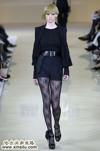 ���ģ�ض�Lara Stone