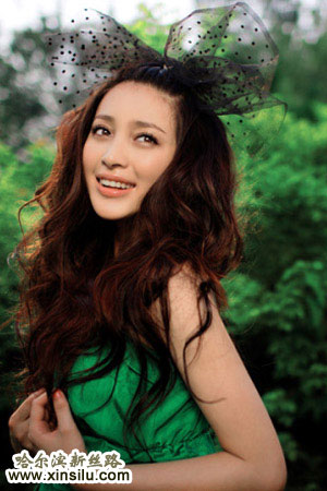 �°��ɫ�˽���������