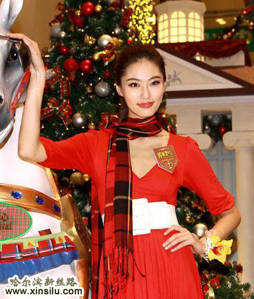 ��ģ�±����Ը�����촽