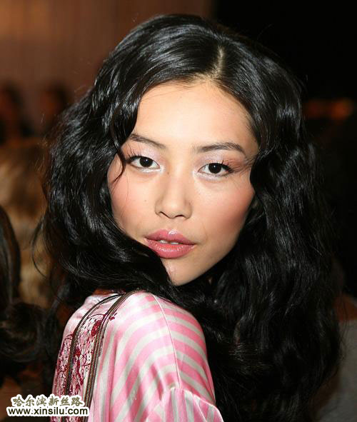 ���۾�������ʹ����