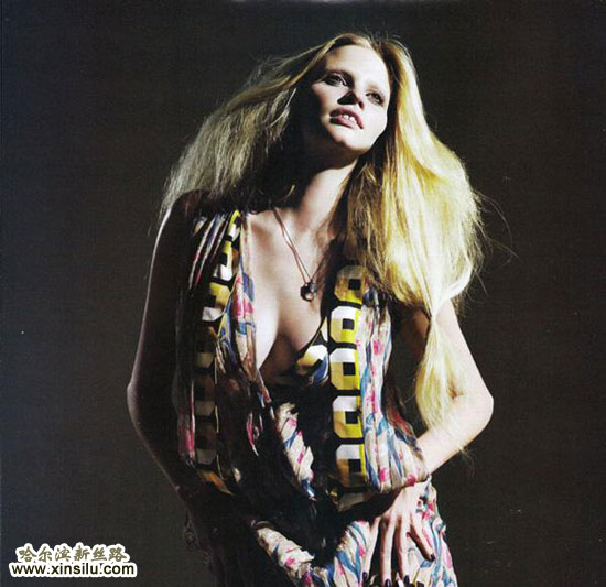 ����˹ͨVogue��־��Ƭ