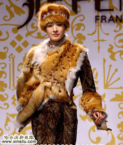 Ī����ģ������Ůװ